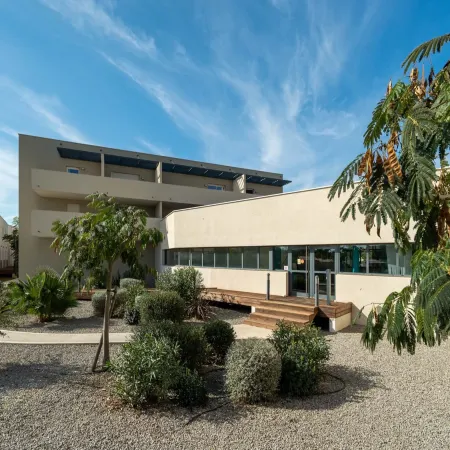 Seaside Stay for Two Guests