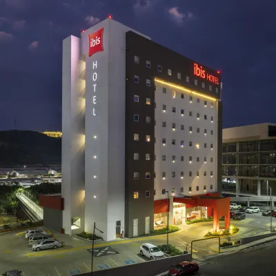 Ibis Queretaro Hotels near Urban Arcos