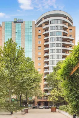 Smart Apartments on Buzand Street 97 Hotels near Cascade Complex