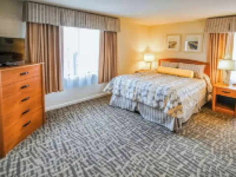 Sea Mist Resort Hotels in Mashpee