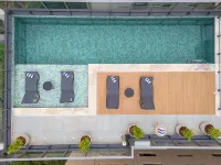 Cozzy Premium Paulista Hotel - Pools