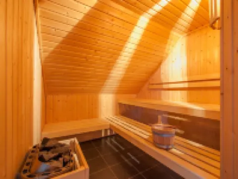 Villa with Bubble Bath, Solarium and Fireplace Hotels in Dahlem