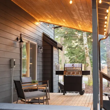 AC-5 mi to Park-EV2-Private Hot Tub-King Bed-Well Equipped Kitchen-Firepit