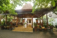 The Mangkoro Hotel by Sinergi - 3-Star