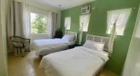 Rio Vista Bed and Breakfast - parking