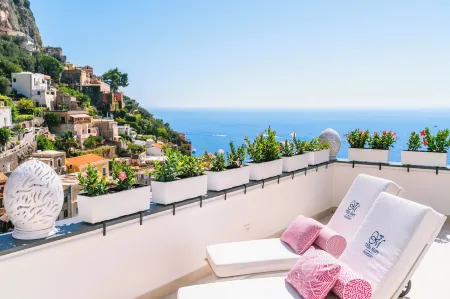 Villa Mary Suites Отели в г. Позитано