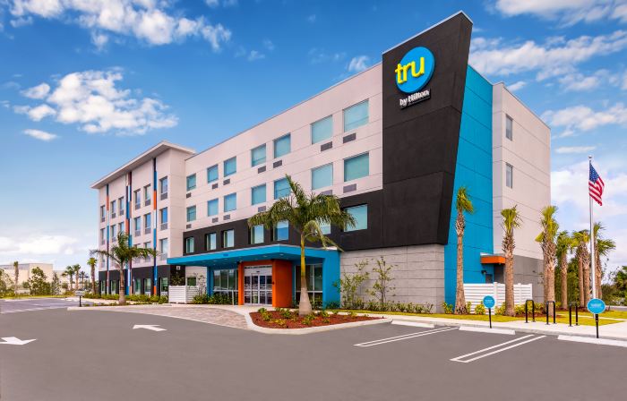 Tru by Hilton Port St. Lucie Tradition