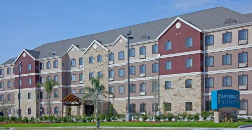 Staybridge Suites Houston Stafford - Sugar Land Отели в г. Стаффорд