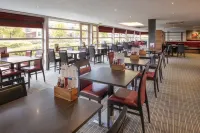Holiday Inn Express MILTON KEYNES by IHG - 朝食