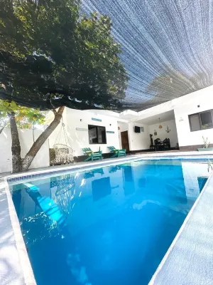 Residencia privada y con hermosa piscina Hotel a 
