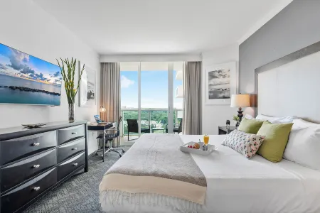 Private Oasis at Arya Отели рядом с достопримечательностью «Кампонг, Нешнел Тропикал Ботаникал Гарден»