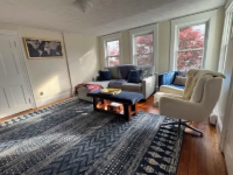 Seaside Stay in Historic Warren