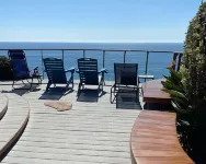 Oceanfront Home, Stone Steps Beach Access, Jacuzzi on Oceanfront Deck