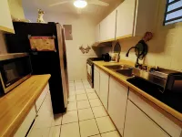 Ginger House. Charming 3-bedroom townhome, fast WiFi, A/C in enchanting Rincón