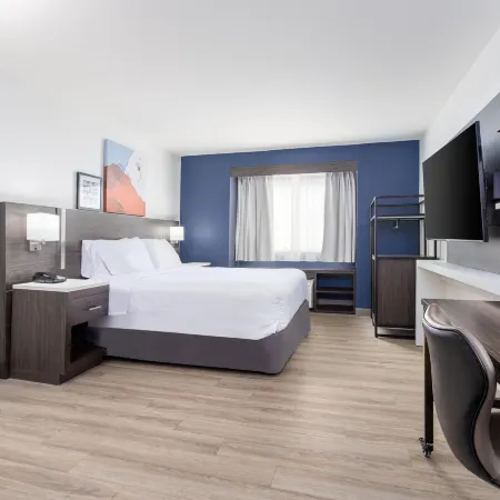 Spark by Hilton Clarion