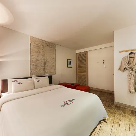 Chungju Apple Hotel