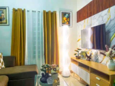 Bloomstone - 2BR Family Suite in Gensan
