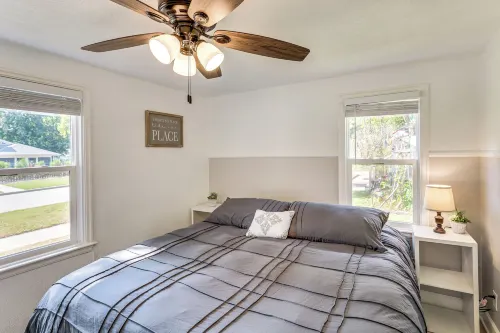 Half-mi to Dtwn Yankton & River: Charming Home! - Wifi