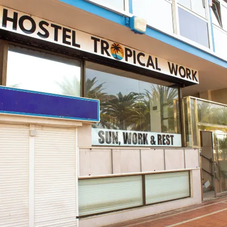 Hostel Tropical Work