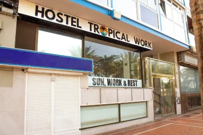 Hostel Tropical Work Hotels in 
