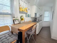 Cozy Private Bedrooms Kitchen Wifi