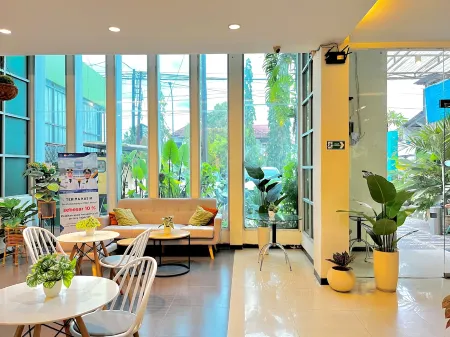 Tropical Point Hotel Syariah