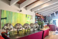Hotel del Sur - breakfast