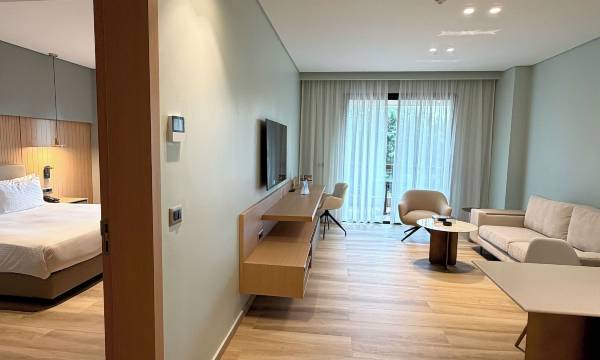 ParkTower Suites