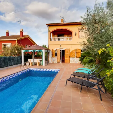 Holiday Home in Vendrell near Costa Dorada Beach