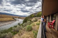 Ridgeline Hotel at Yellowstone, Ascend Hotel Collection - Mountain view