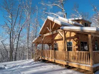 Vireo Cabin at Driftless Creek
