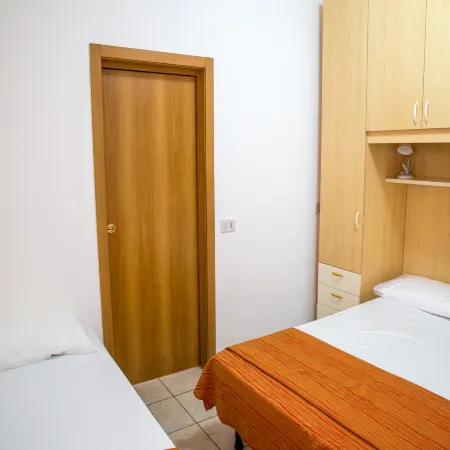 Great accommodation with a lovely patio