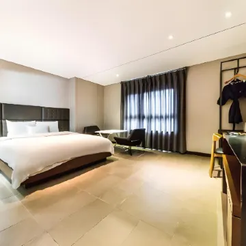 F Hotel Yeongdeungpo Отели рядом с достопримечательностью «Мапхогу»