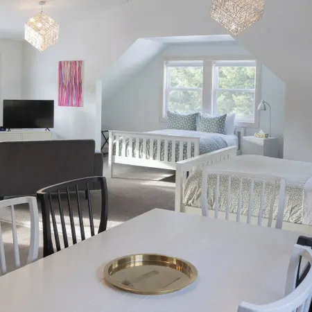 Fieldstone Guesthouse