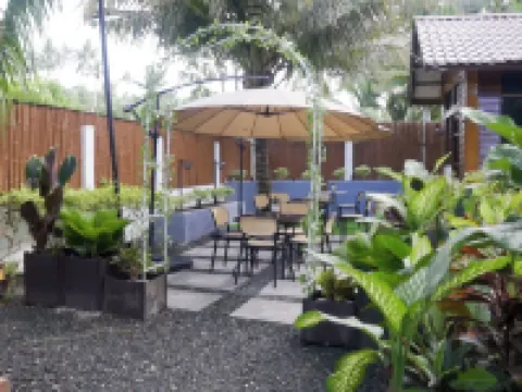 Rue DeuxVilles Villa Hotels in Loon
