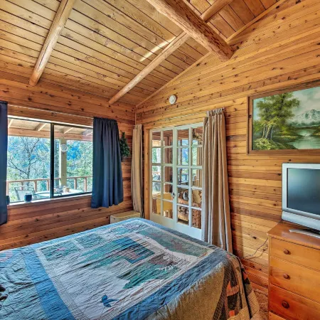 Private 'Yaak River Hideaway' w/ Deck & Mtn Views!