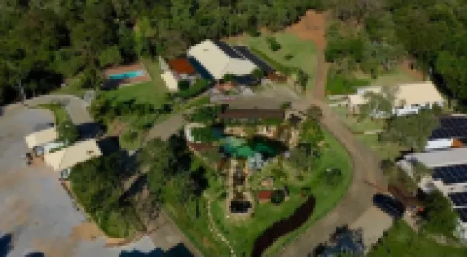 시티오 모로 두 발라이오  호텔