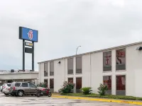 Motel 6 New Orleans, la - Near Downtown Hotels near Buddy Deuterive Park