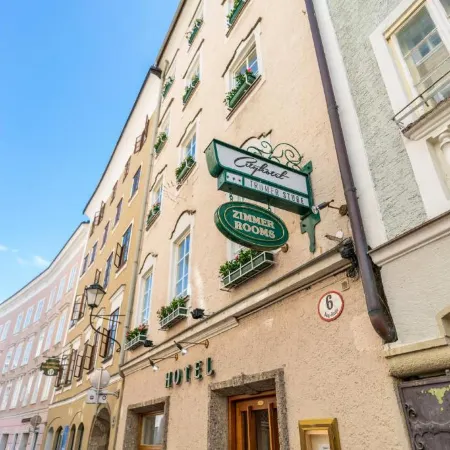 Cityhotel Trumer Stube Отели рядом с достопримечательностью «Шлос Хелльбрунн»