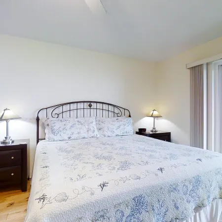 Fabulous Oceanfront Find in Flagler Beach w/Shared Pool, WiFi, Central AC, W/D