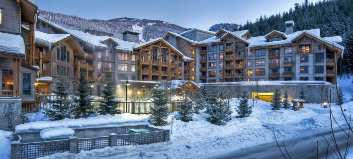 First Tracks Lodge Hotels in Whistler