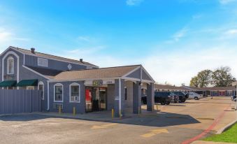 Ankur Inn Motel - Housity