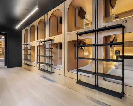 Capsule residence Hotels in Montreal