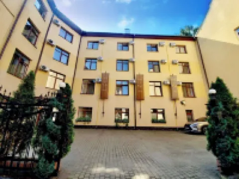 エデム ホテル リヴィウのホテル