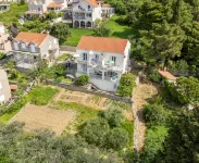 Apartments Mat - Homestays