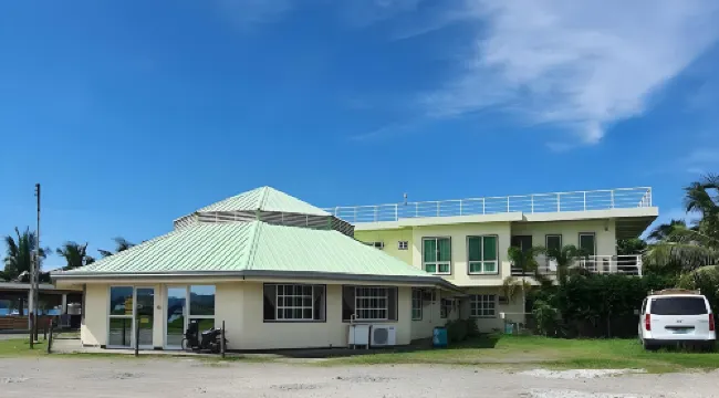 S-E Hotel and Residence