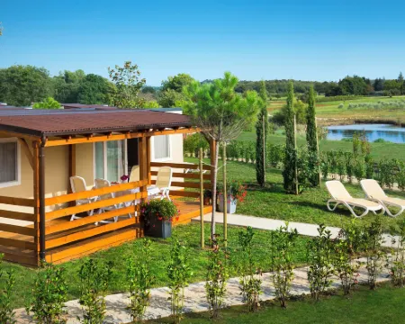 Maistra Camping Valkanela Mobile Homes Hotels in Funtana