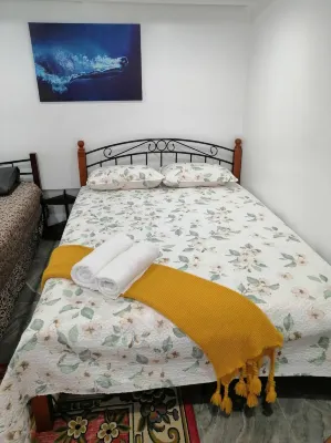 1 Bed 1 Bathroom w Parking Wi-Fi  Netflix Hotels near هندرسون