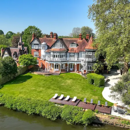 River Arts Club