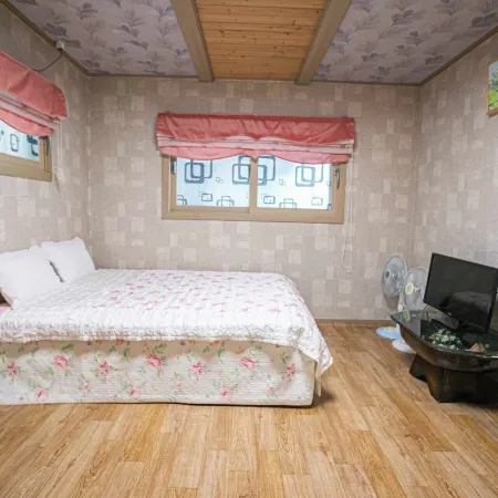 Jirisan One Night Two Days Pension